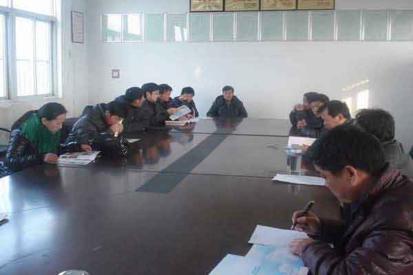 怀远县幼儿园党支部组织党员赴外地参观学习